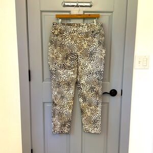 Chicos, leopard print skinny crop pant